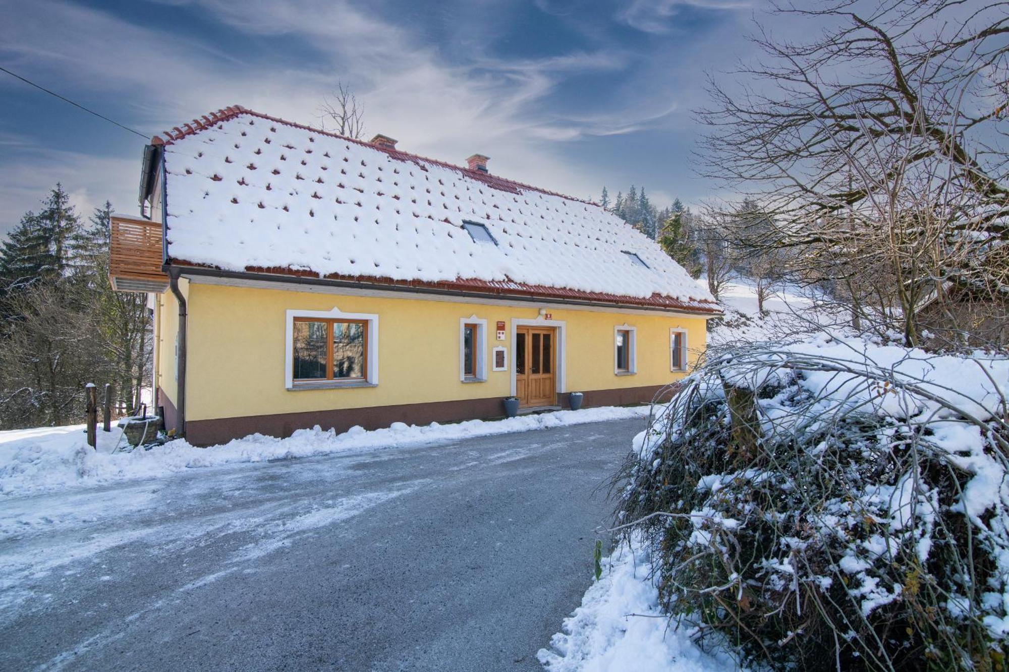 Robida Villa Vransko Bagian luar foto